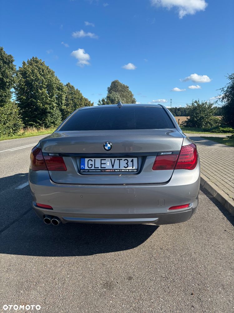 BMW Seria 7 730d - 4