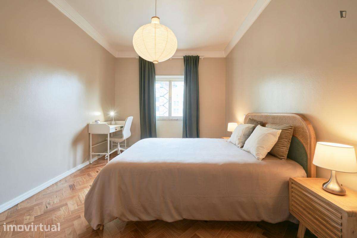 Quarto - localizado em Lisbon - Grande imagem: 3/43