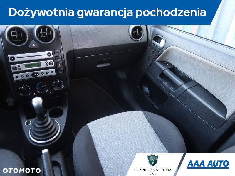 Ford Fusion - 10
