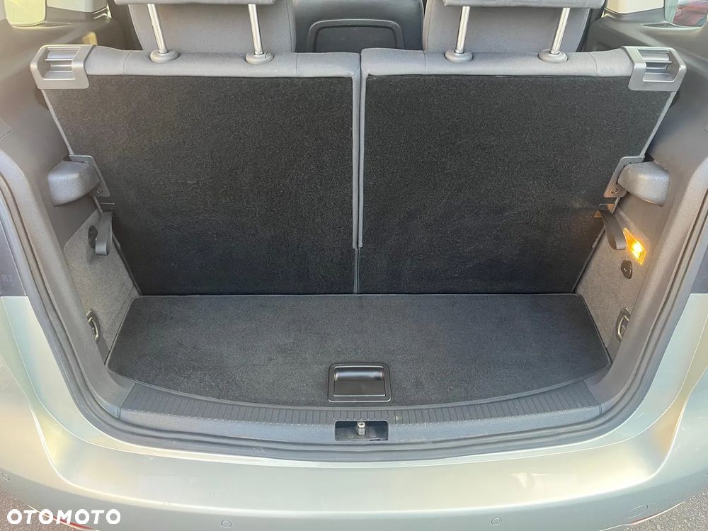 Volkswagen Touran 1.6 TDI DPF MATCH - 20