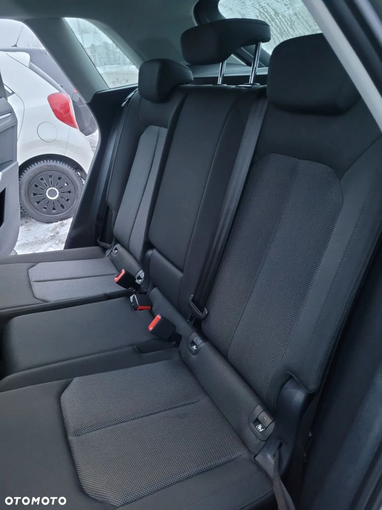 Audi Q3 35 TDI S tronic - 14