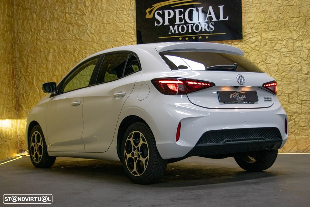 MG MG3 1.5 L Hybrid+ Luxury - 12