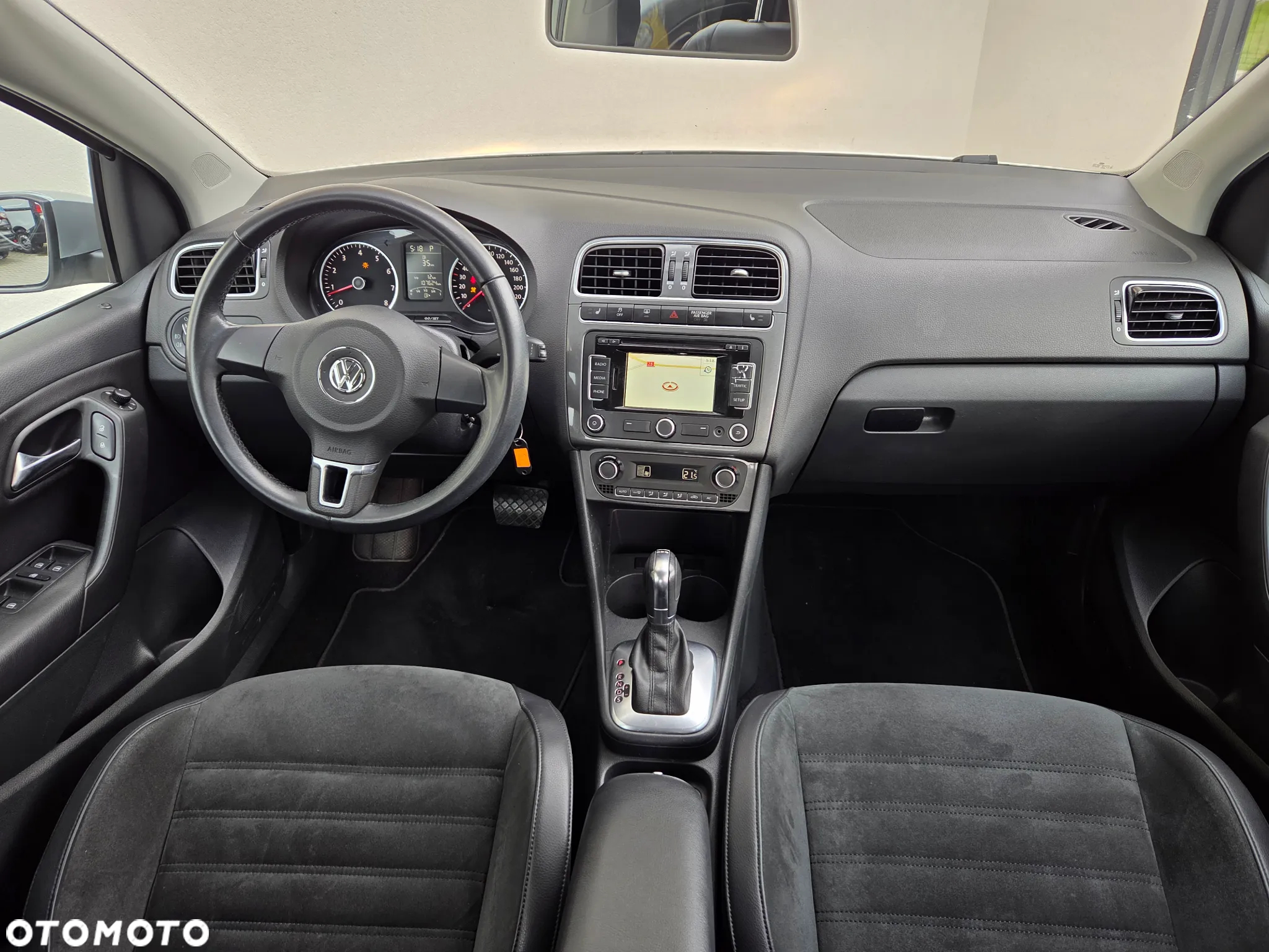 Volkswagen Polo - 9