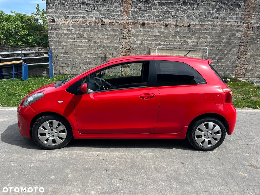 Toyota Yaris 1.8 VVT-i TS - 3
