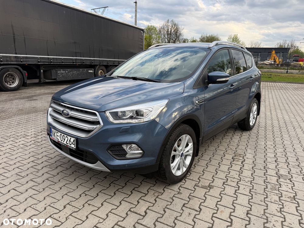 Ford Kuga 1.5 EcoBoost 2x4 Titanium - 1