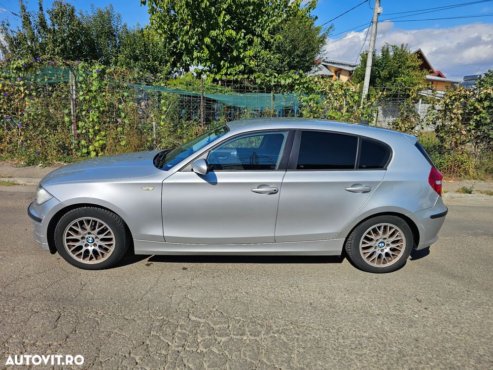 BMW Seria 1 116i - 13
