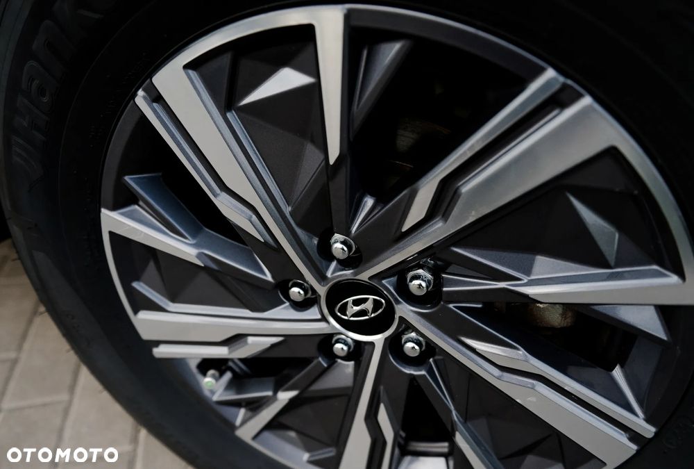 Hyundai Tucson - 2