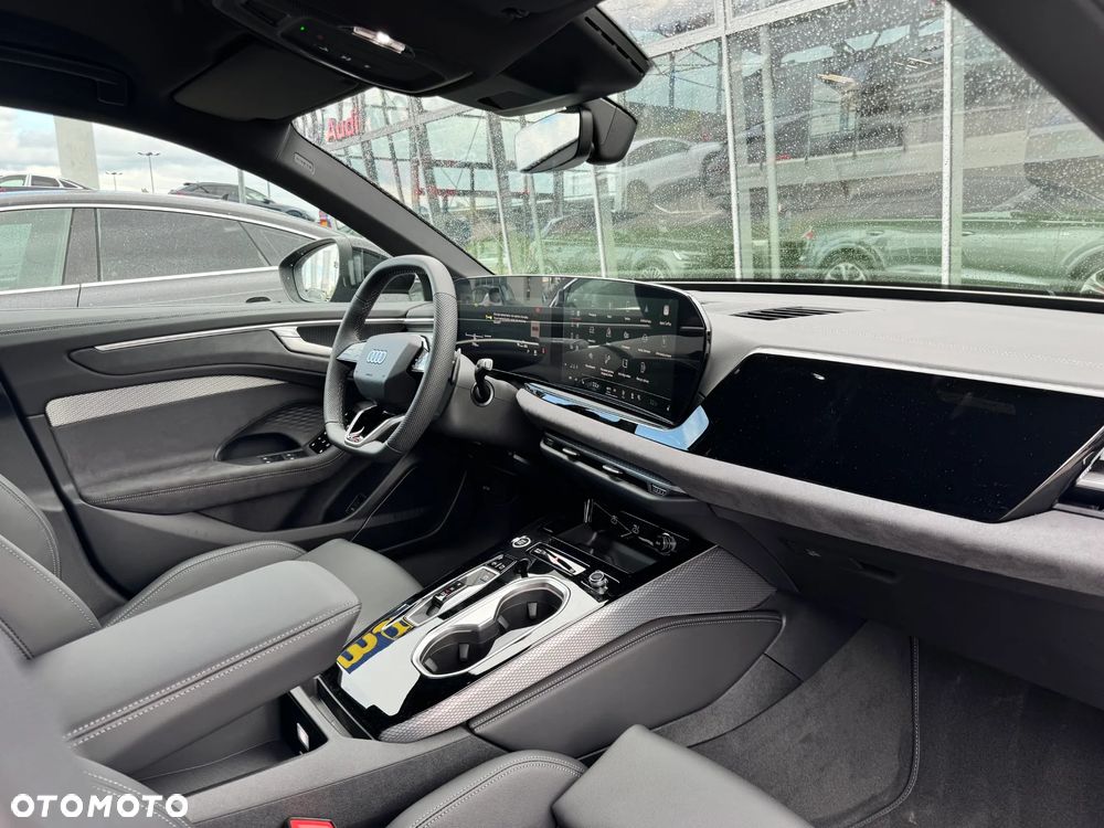 Audi A6 Avant TDI mHEV Quattro S tronic - 36
