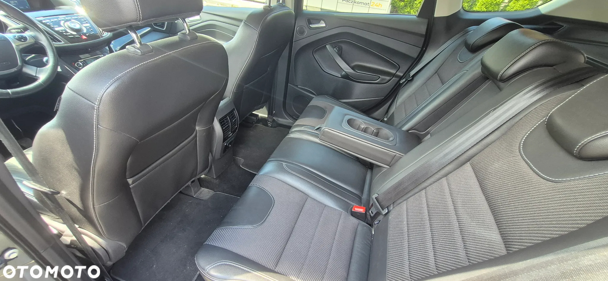 Ford Kuga 1.6 EcoBoost 2x4 Titanium - 10