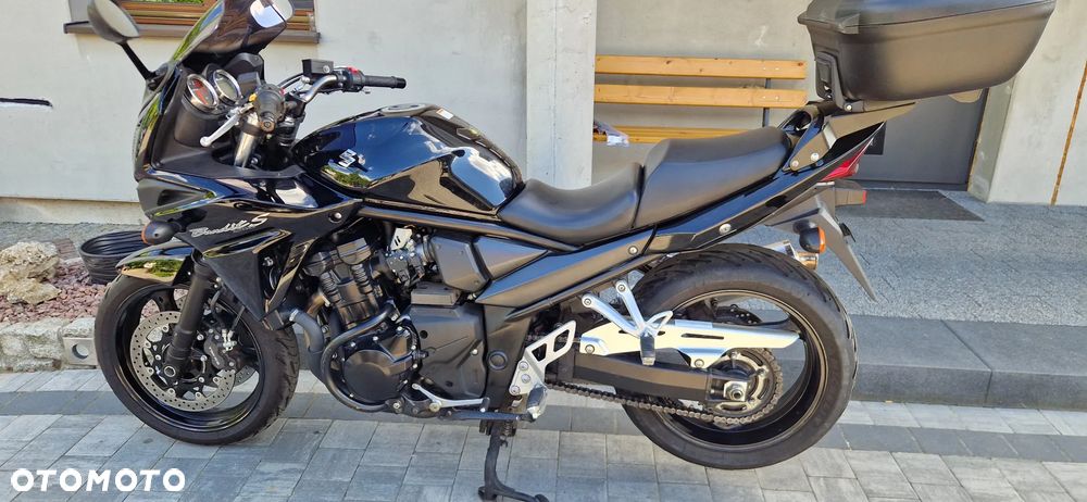Suzuki Bandit - 12