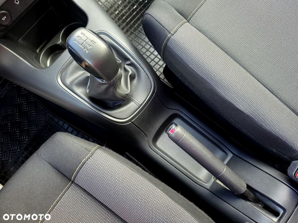Citroën C3 1.2 PureTech Feel - 30