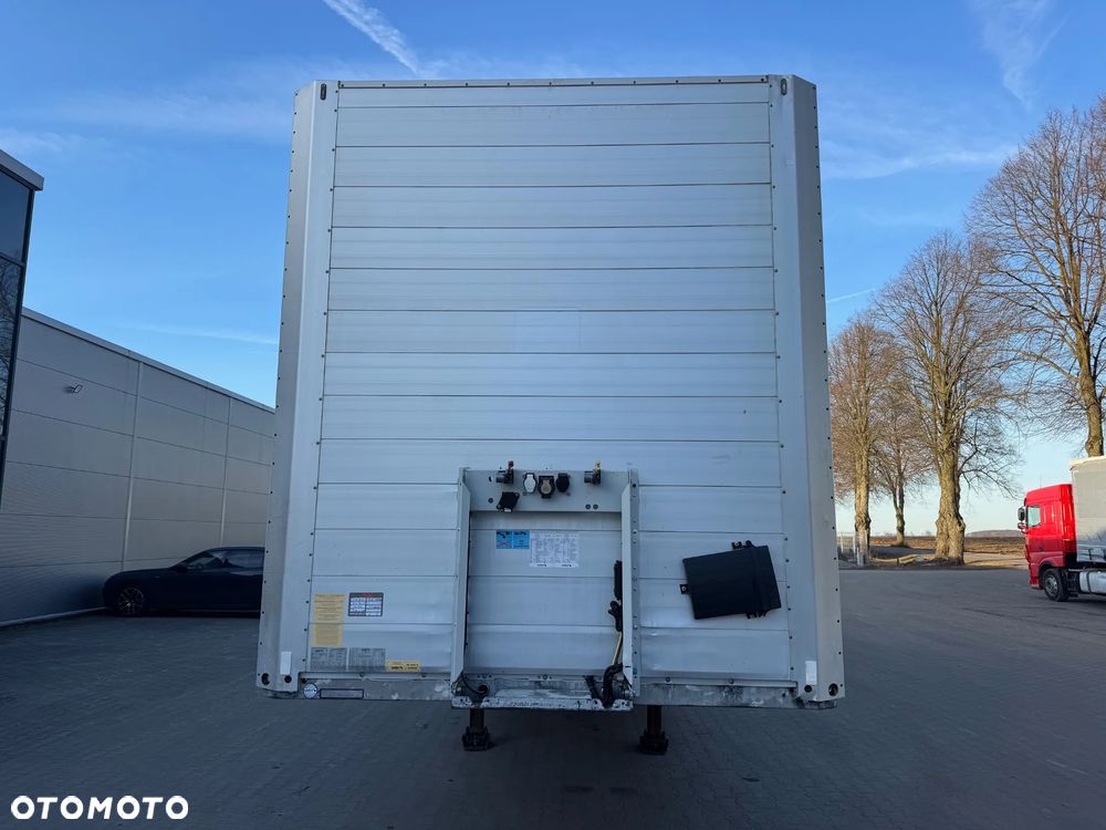 Schmitz Cargobull Izoterma , Doppelstock, oś podnoszona, 437.000 km!! - 6