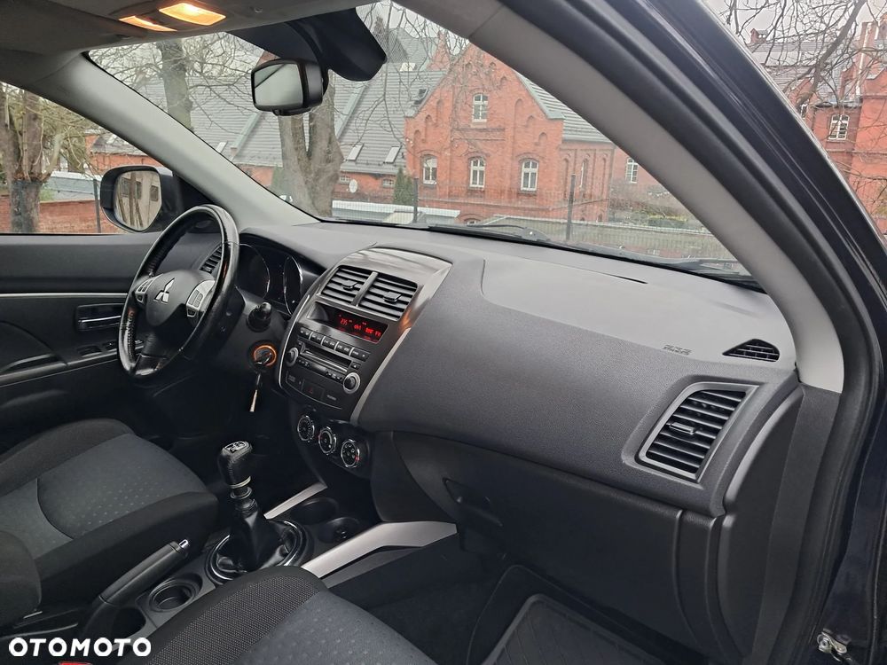 Mitsubishi ASX 1.8 DI-D 2WD Intense - 14