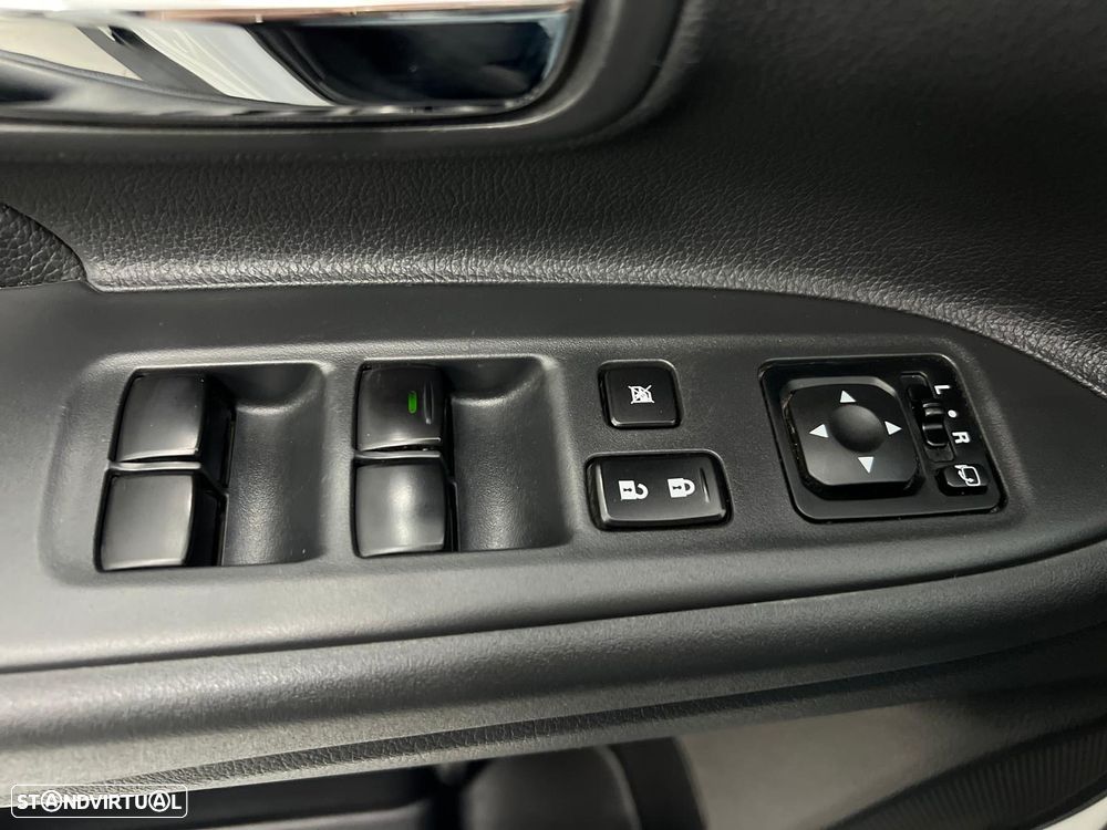 Mitsubishi Outlander 2.2 DI-D Instyle Navi - 31