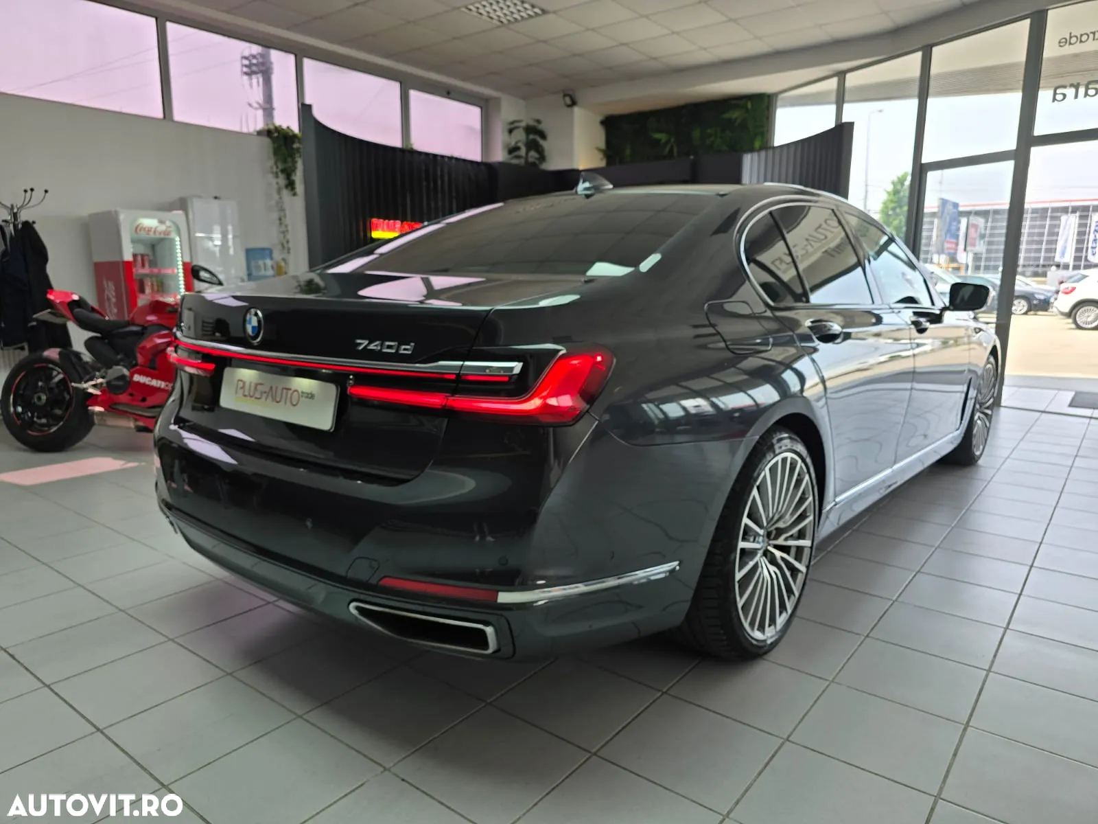 BMW Seria 7 740d xDrive MHEV - 5