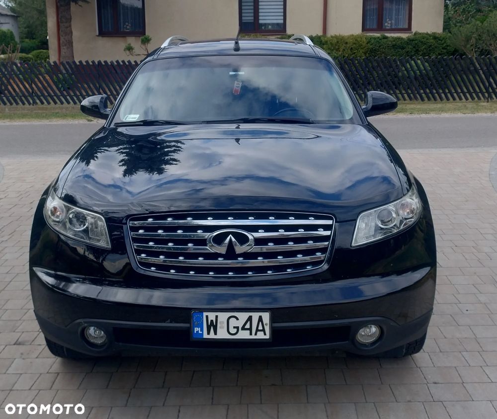 Infiniti FX - 1