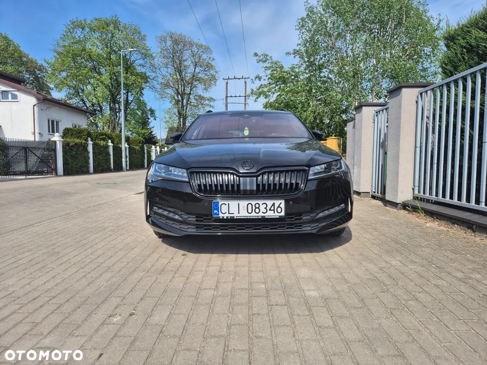 Skoda Superb 2.0 TDI DSG Sportline - 3