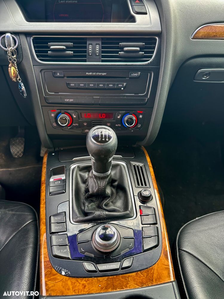 Audi A4 Limuzina 2.0 TDI B8 - 7