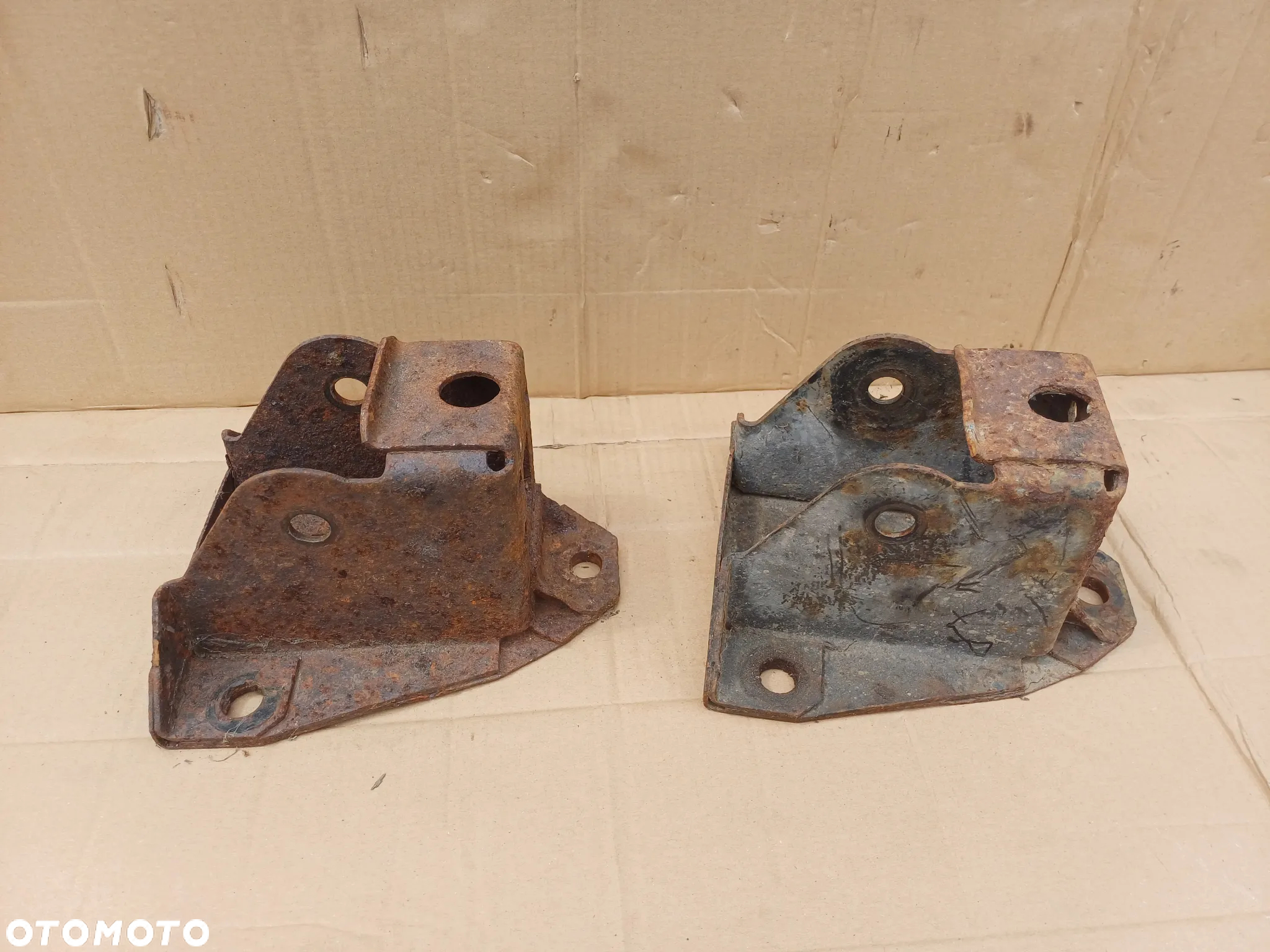 Mocowanie resora tył ducato boxer jumper 94-06 - 5