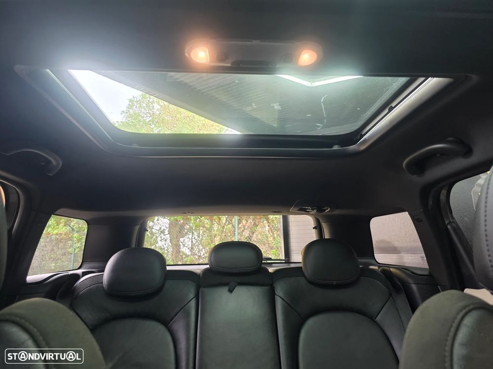 MINI Countryman Cooper SE ALL4 Auto - 46