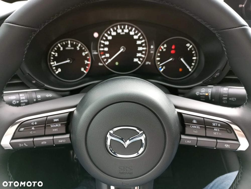 Mazda 3 - 9