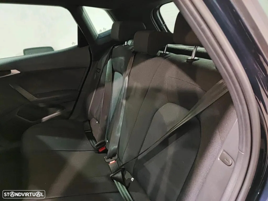 SEAT Arona 1.0 TSI FR - 11