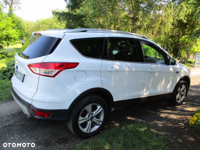 Ford Kuga 2.0 TDCi FWD Titanium - 5