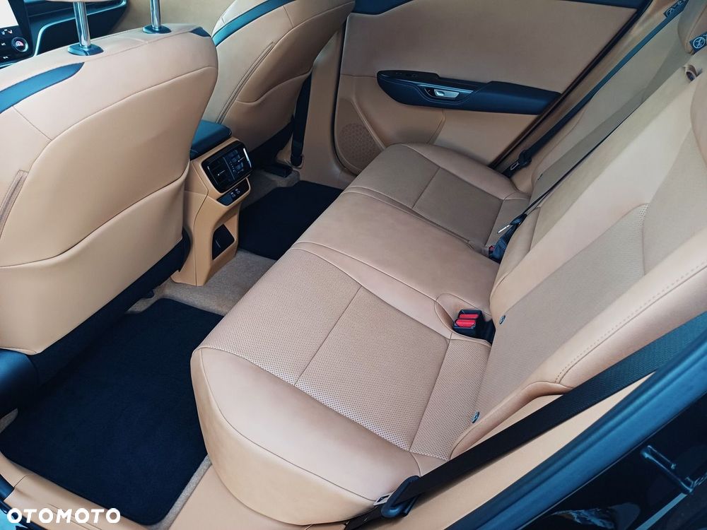 Lexus RZ 450e Prestige DIRECT4 - 30