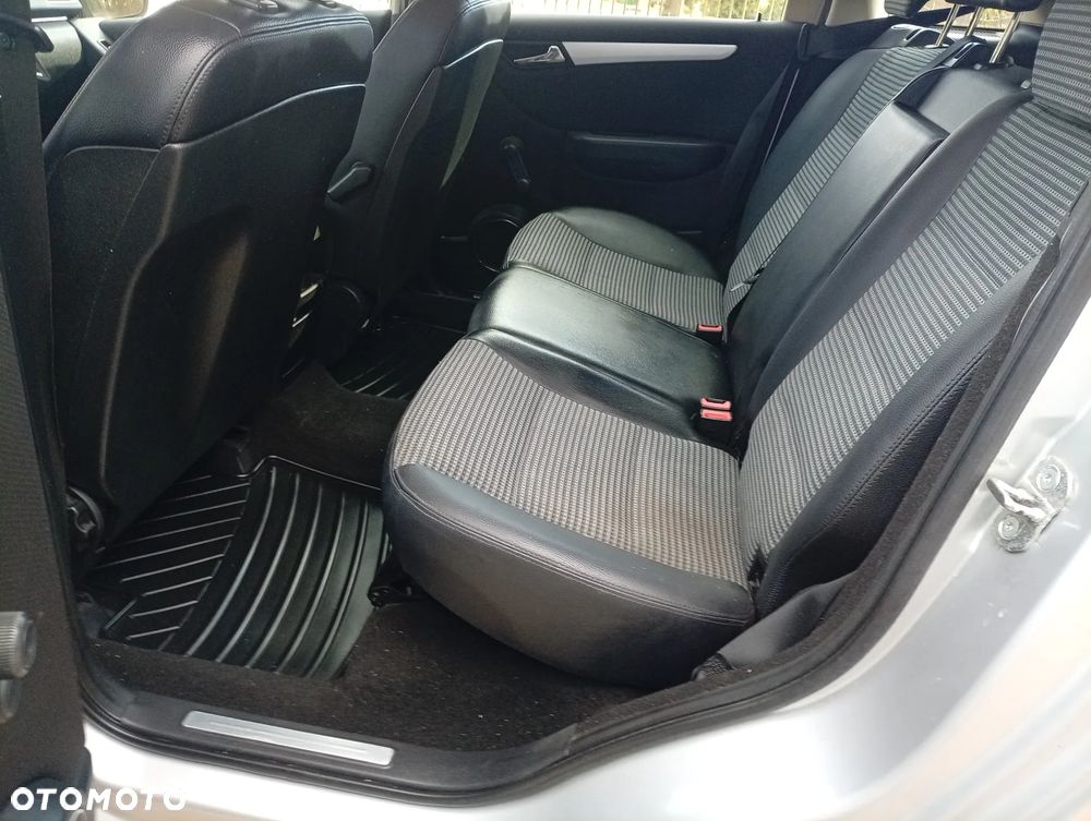 Mercedes-Benz Klasa B 200 CDI Autotronic - 10