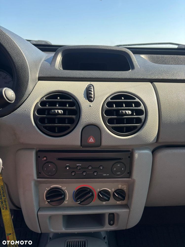 Renault Kangoo 1.6 16V Authentique 4x4 - 8