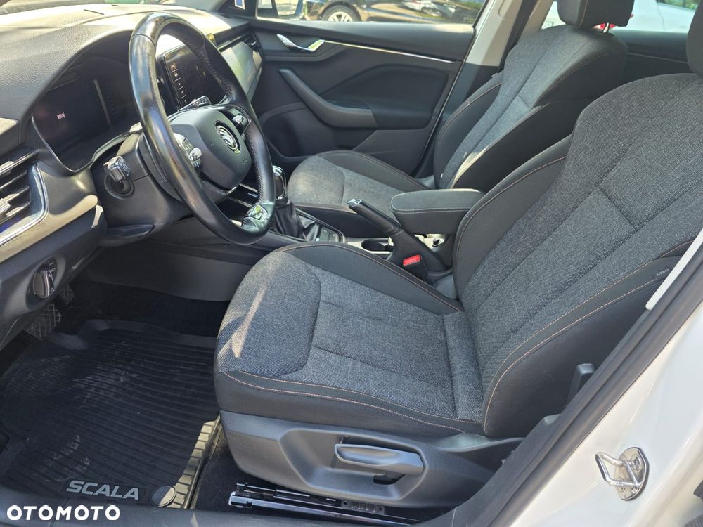 Skoda Scala 1.0 TSI DSG Clever - 17