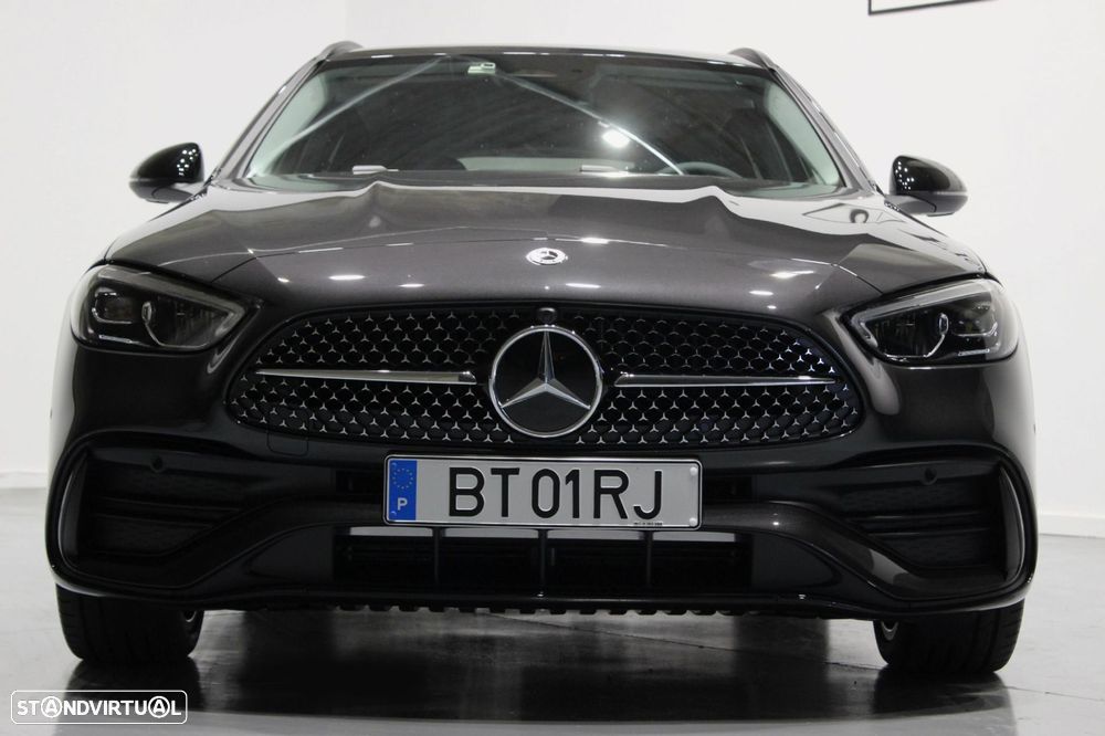 Mercedes-Benz C 300 de AMG Line - 3