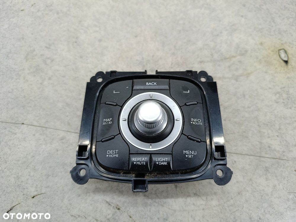 PANEL STEROWANIA NAWIGACJI RENAULT LAGUNA III 253B00345R - 3