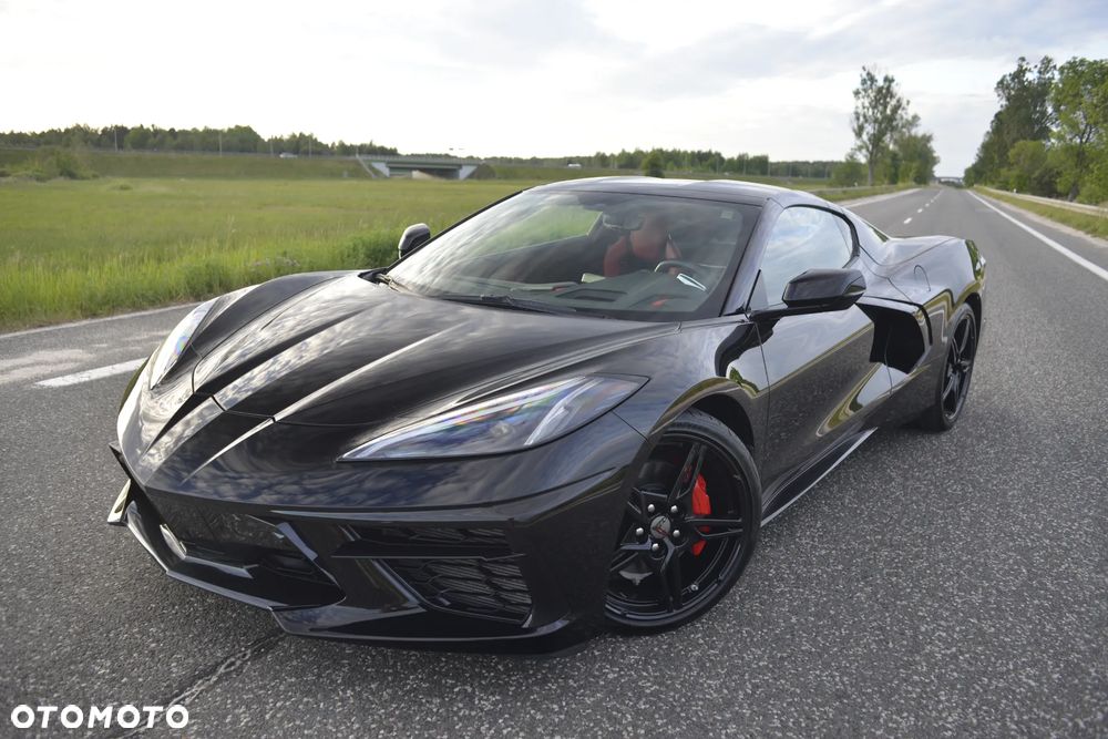 Chevrolet Corvette - 1