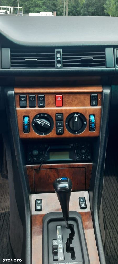 Mercedes-Benz W124 (1984-1993) - 4