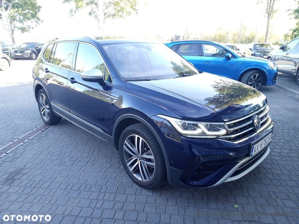 Volkswagen Tiguan Allspace 2.0 TSI 4Mot Elegance DSG - 2