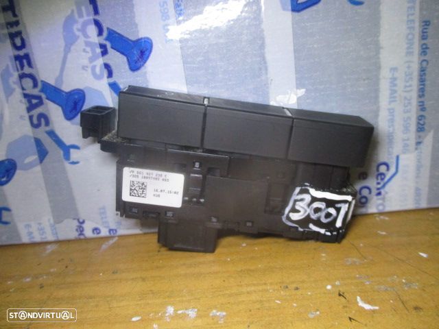 Interruptor 5G1927238E VW GOLF 7 2014 Sensor De Estacionamento VW GOLF 7 2013 1.2TSI 105CV 5P PRETO Sensor De Estacionamento  VW GOLF 7 5G FASE 1 2014 1.6TDI 105CV 5P CINZA RATO - 2