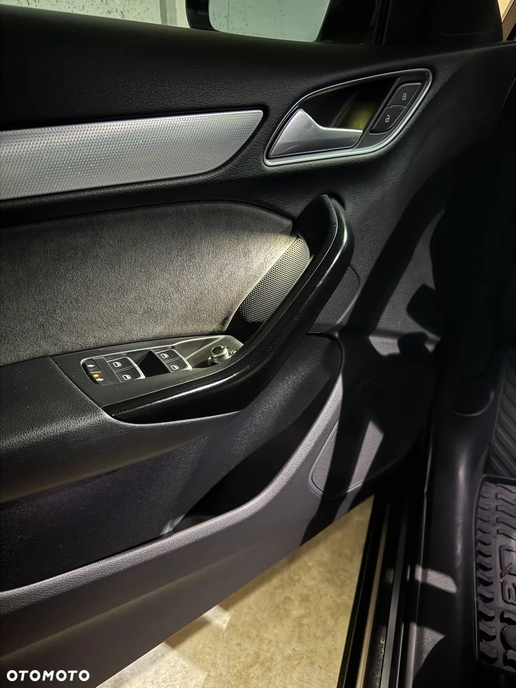 Audi Q3 2.0 TDI Quattro S tronic - 14