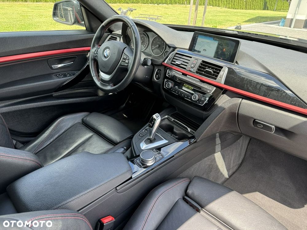 BMW 3GT 318d M Sport - 32