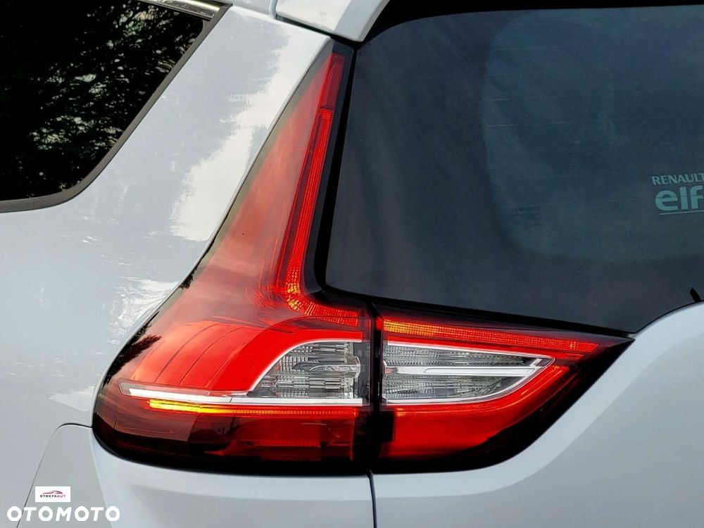 Renault Grand Scenic - 29