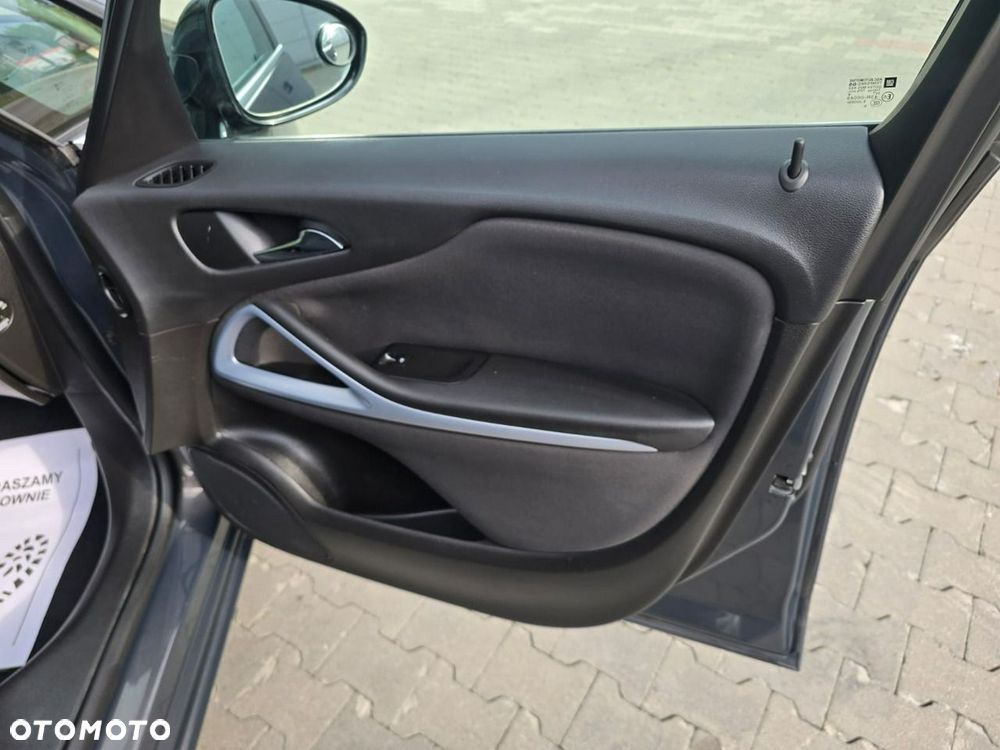 Opel Zafira - 16