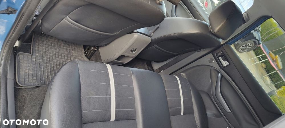 Ford Kuga - 6