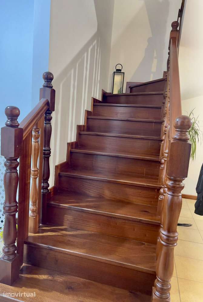 Apartamento T2 duplex com varanda e lugar de garagem - Grande imagem: 4/14
