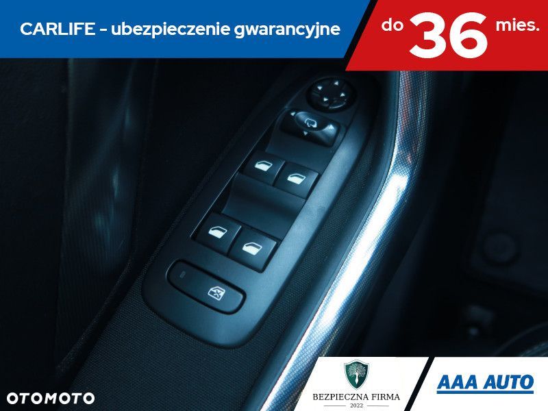Peugeot 2008 - 18