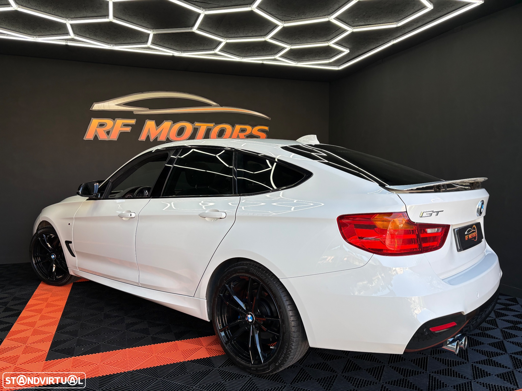 BMW 320 Gran Turismo d Auto Pack M - 28