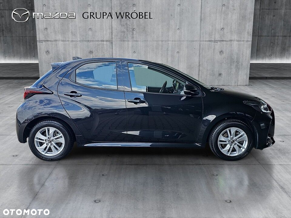 Mazda 2 - 4