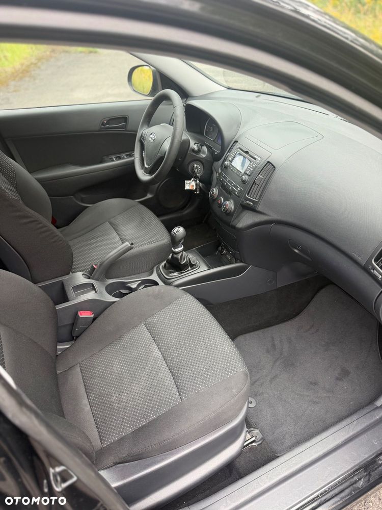 Hyundai i30 1.6 CRDi Comfort - 9