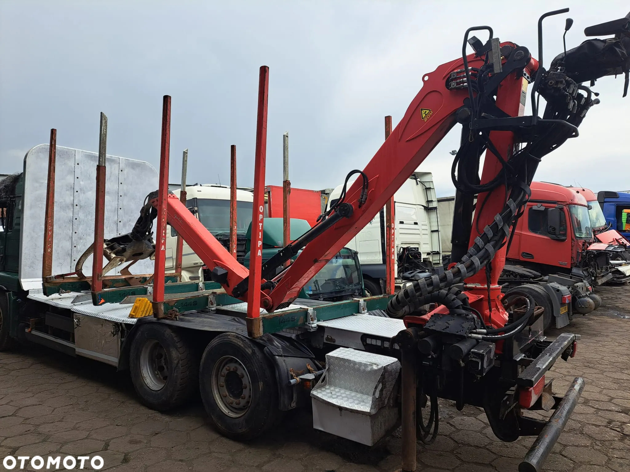 ZABUDOWA DO DREWNA + HDS PALFINGER EPSILON M120Z79 - 18