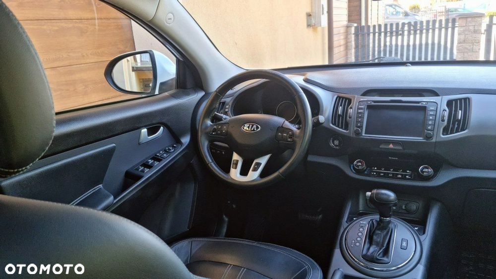 Kia Sportage - 16