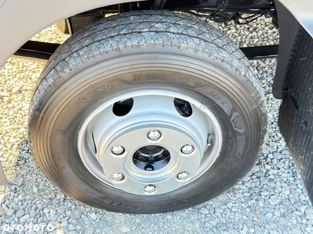 MAN TGL 12.250 / KONTENER / IZOTERMA / WINDA / 2017R / EURO 6 / LIFT  / SPROWADZONY / ZADBANY  / E6 / 17 PALET - 19